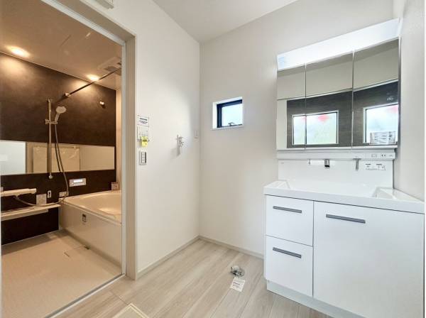 清潔感のあるサニタリスペース