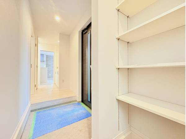 大きめのSIC付き