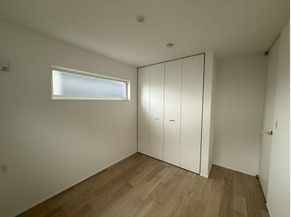 クローゼット完備の居室