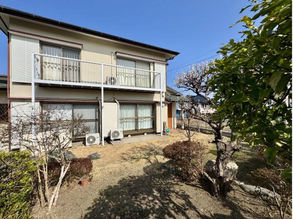 敷地面積は約81坪とゆとりある広さです。