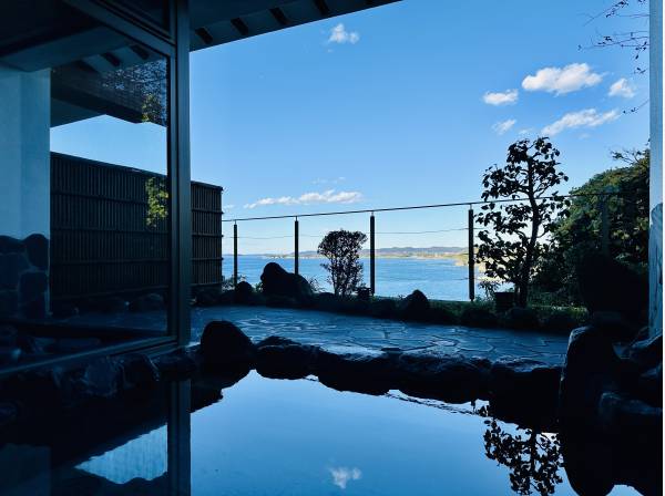 大浴場に浸かりながら非日常空間を堪能下さい！