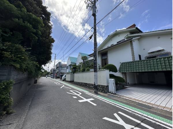前面道路も広くて使い勝手が良い＾＾