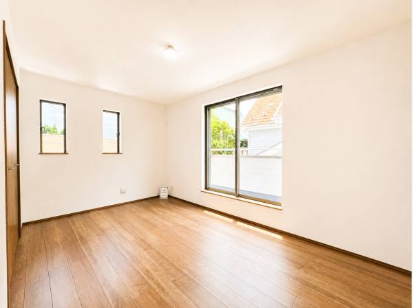 「自分の部屋できた！」が聞こえてきそうな洋室。