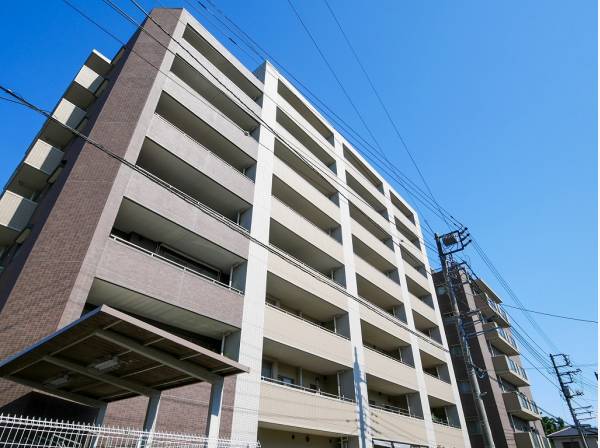 生活施設の充実した街並みに佇む【グラン・コート湘南茅ヶ崎】