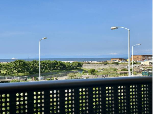 海と江の島を一望する眺望を現地でご覧ください！
