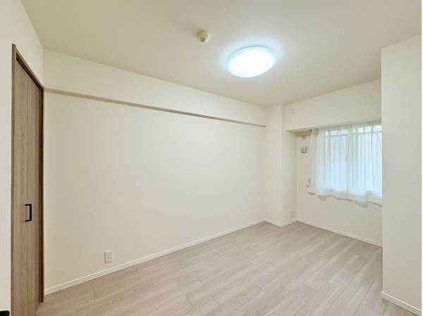 6帖の洋室クローゼットが付いています