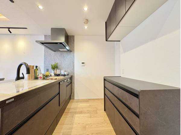 カップボード付きキッチンスペース