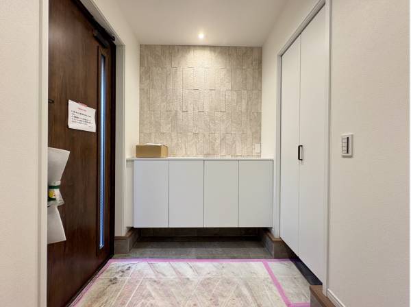 品のある玄関スペース