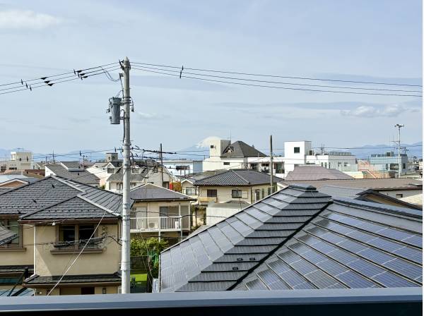 天気の良い日には富士山を望むことができます！