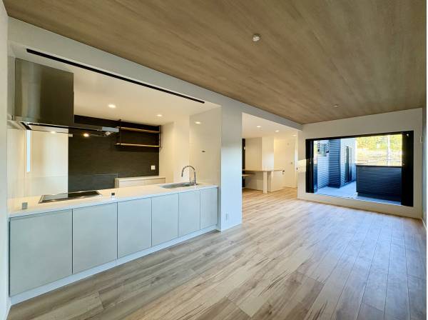 風通しがよく開放感がある落ち着き住まい