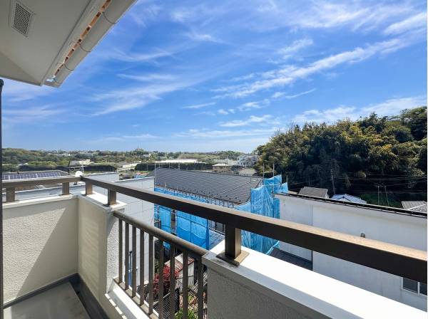 青空と緑を堪能できる気持ちの良い眺望