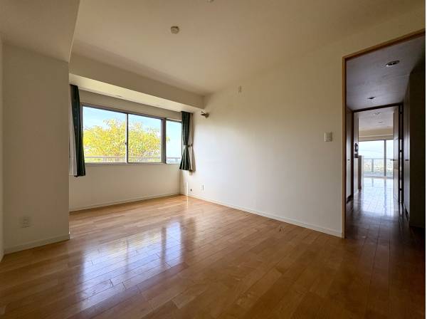 海景色が届く居室で落ち着いた時間を過ごせます