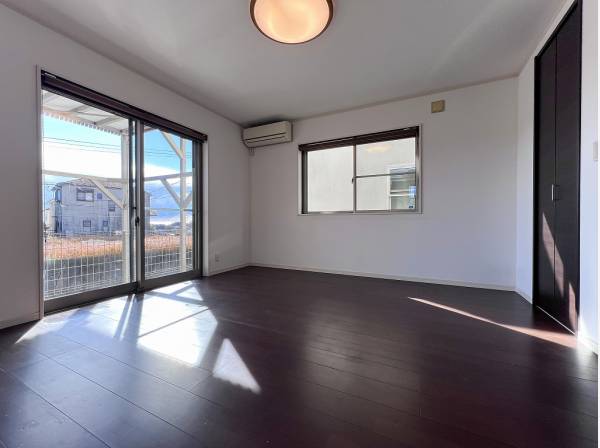 主寝室にはウォークインクローゼットを完備