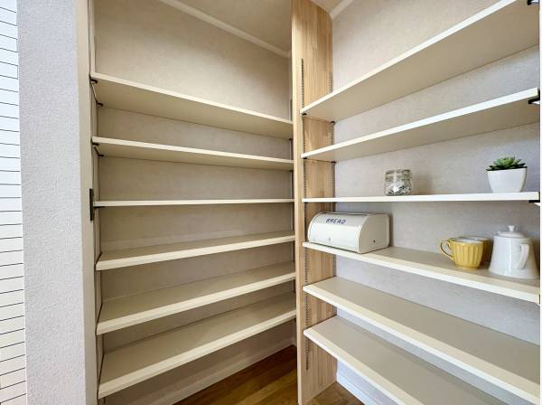 パントリースペースは大容量