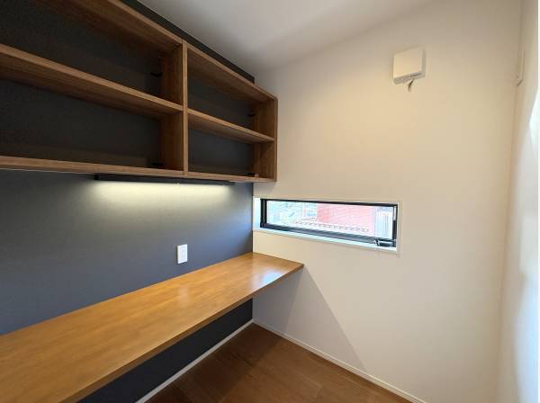 趣味のスペースや仕事部屋として活躍しそうな書斎も