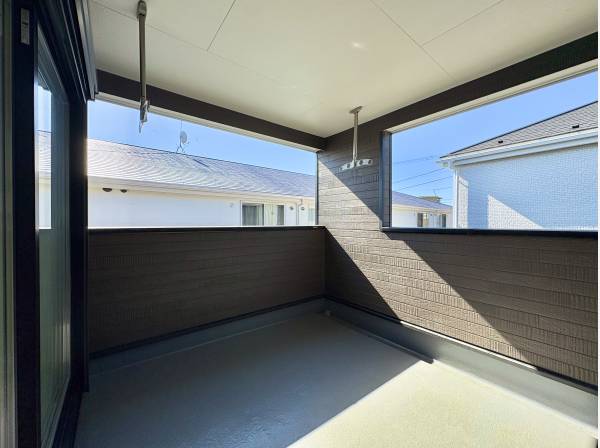 採光の取れたインナーバルコニー