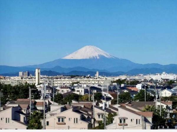 天気の良い日には富士山を眺めます。