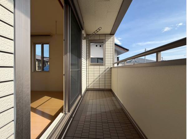 2階バルコニーでございます