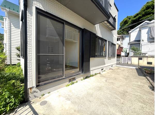 カースペースは2台分（※車種によります）