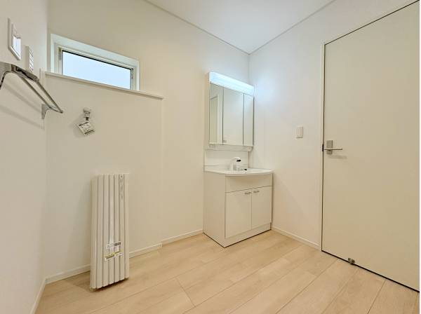 広く使えるサニタリースペース