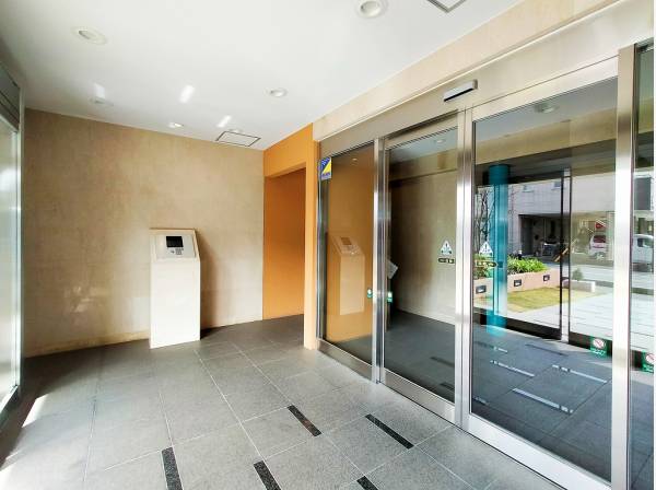 オートロックや宅配ボックスなど共有施設も充実