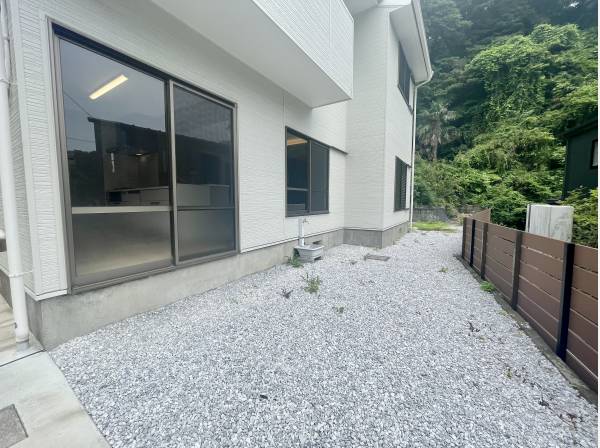 LDKから行き来可能なお庭スペース