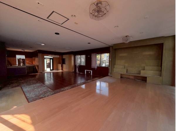 2階リビングは家族揃ってもゆとりのあるあたたかいお部屋