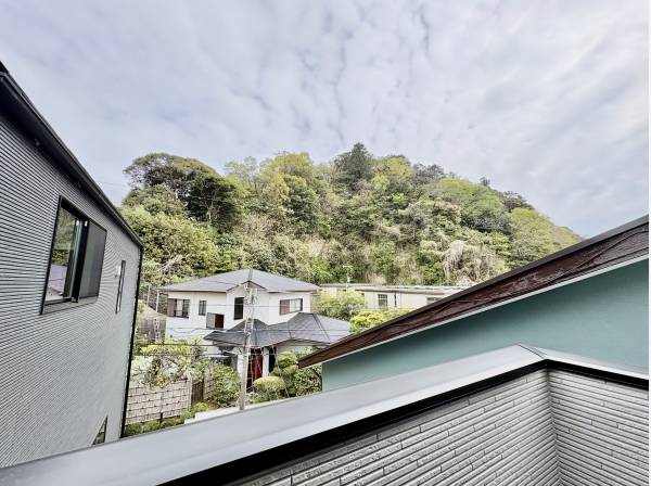 バルコニーの日当たりも良好です！