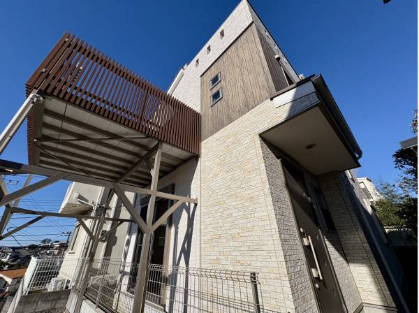 お気軽にお問い合わせくださいませ