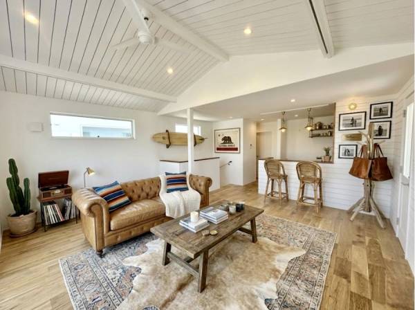 家具はCGにて配置しております