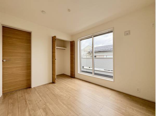 2階洋室。5.25帖