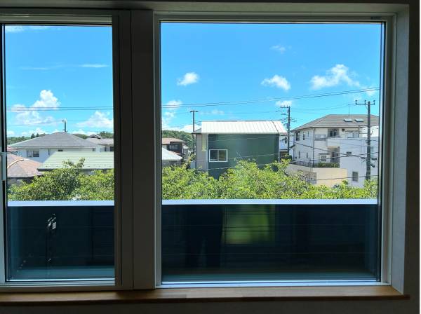 南西向きですので、日当たり良好！