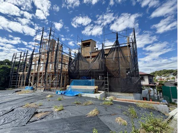 建築中の現地様子です。