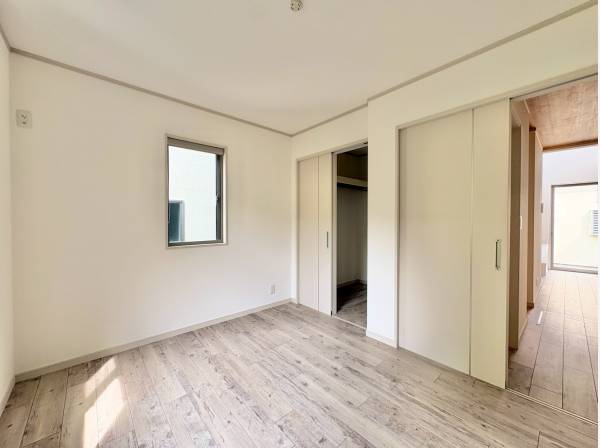 リフォームによりフレッシュに生まれ変わったお部屋を是非ご覧下さい！！