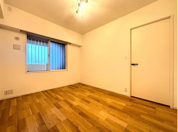 洋室は2部屋ございます