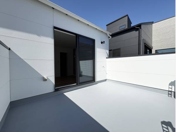 陽当たりも良好です。