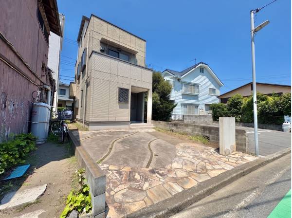 光の雫が降りそそぐ開放感あふれる環境です
