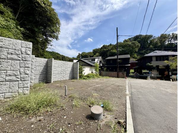 北側からの敷地全景