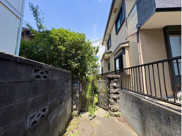 敷地面積　196㎡の広さがあります！
