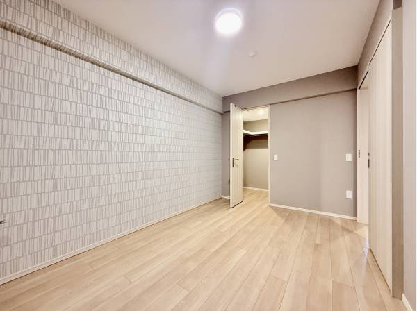 クローゼット完備の居室