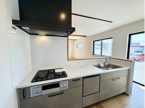 食洗器付きのシステムキッチン！