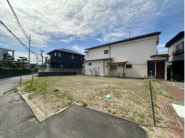 建築条件は無い為、お好きな建築会社をお選びください