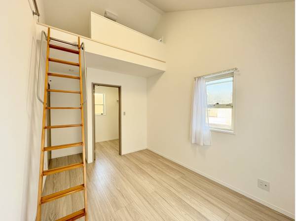 ロフト付き居室