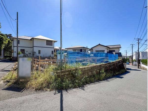 海を望む七里ガ浜の高台＆角地のロケーション