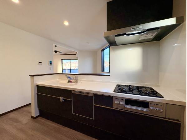 食洗器付きシステムキッチン