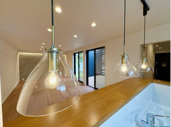 キッチンの照明をこだわりのあるオシャレな照明