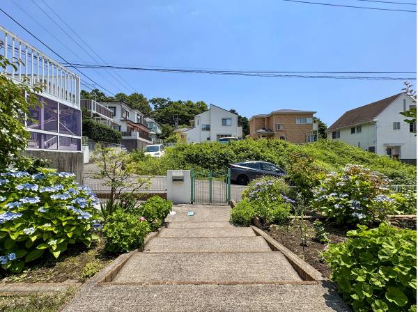 ゆったりとしたアプローチ